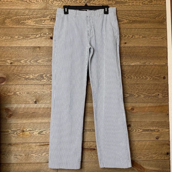 Club Monaco Pants - Club Monaco Straight Leg Pant Gray/white seersucker Striped Cotton Size 30